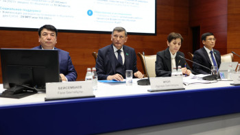 Фотография к новости: Сенатор жасанды интеллекті білім беру процесіне енгізу туралы айтты