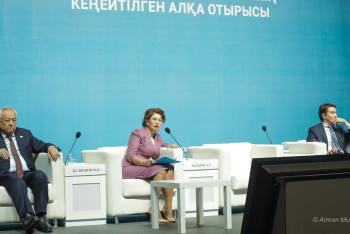 Фотография к новости: "Қазақфильмнің" бұрынғы статусын қайтаруға мүдделімін – Балаева