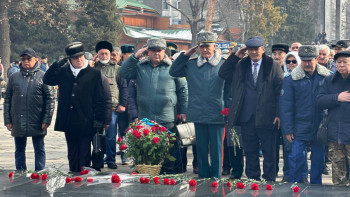 Фотография к новости: Алматыда Ауған соғысында қаза болған жауынгерлерді еске алды
