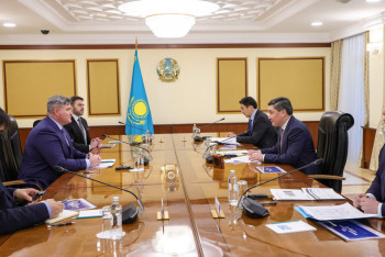 Фотография к новости: Бектенов "Шевронды" отандық өндірушілерден тауар сатып алу үлесін арттыруға шақырды