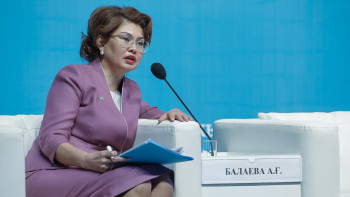 Фотография к новости: Үйленетіндер жылдан-жылға азайып барады: Психолог министрге ұсыныс айтты