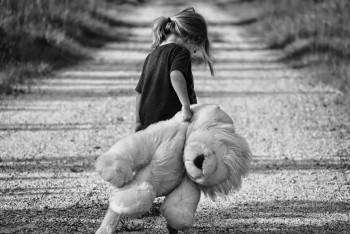 Қызылордада мектеп оқушысы 6 жасар қызды зорлаған