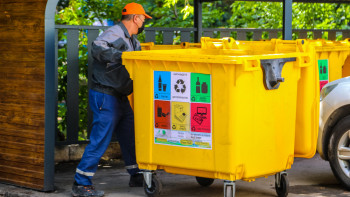 Фотография к новости: Мәскеулік оқушы пластикті жоюдың әдісін тапты