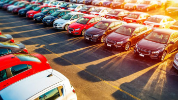 Фотография к новости: Елде 5 326,8 мың көлік бар