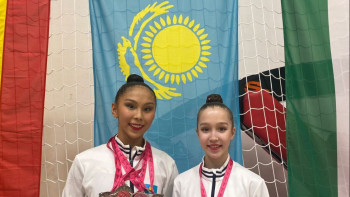 Фотография к новости: Көркем гимнастика: Айбота Ертайқызы мен Эрика Жайлауова ел қоржынына 4 алтын медаль салды