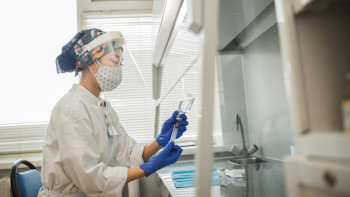 Фотография к новости: Қыздарға адам папилломасына қарсы екпе салынады. Вирус жайлы не білеміз?