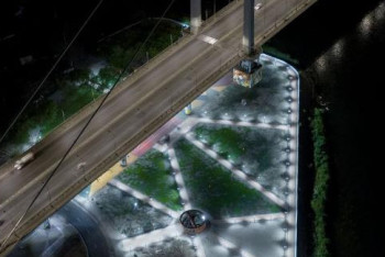 Фотография к новости: "Кей жерде 20 см". Семейдегі танымал көпірдің жігі ажырап кеткен