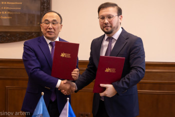 Фотография к новости: Еті сенікі, сүйегі менікі: Qazcontent пен ЕҰУ меморандумға қол қойды