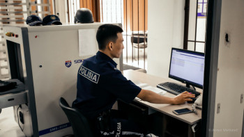 Фотография к новости: Астанада шағын маркет мүлкін сындырған адам қамауға алынды