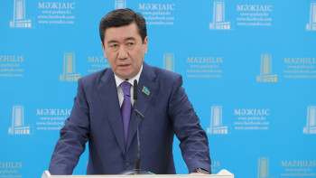 Фотография к новости: Қошанов Ресейге іссапармен барады