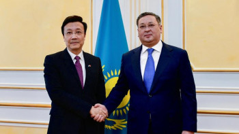 Фотография к новости: Қазақстанның Сыртқы істер министрі Қытай елшісін қабылдады