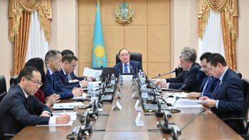 Фотография к новости: Сенатта халықаралық су ағындарын әділ пайдалану туралы заң талқыланды