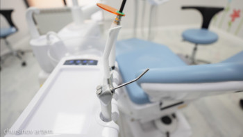 Фотография к новости: Ерекше балалардың ата-аналары тіс дәрігерінің көмегіне жарымай жүр