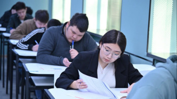 Фотография к новости: Жұбанов университетінде Heriot-Watt университетіне түсуге арналған емтиханы өтті