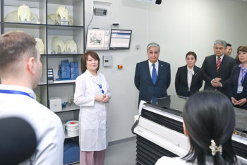 Фотография к новости: Тоқаев: Онкология дерті жүрек-қан тамырлары ауруларынан кейін екінші орында тұр