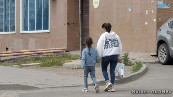 Фотография к новости: Мәжіліс әйелдер мен балалардың құқықтарына қатысты заңды қабылдады