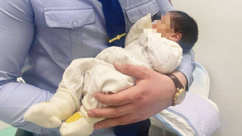 Фотография к новости: Аязда сәбиін далаға тастап кеткен ата-ана ұсталды