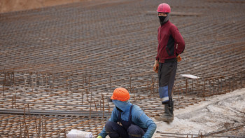 Фотография к новости: Павлодарлық прокурорлар өндіріс ошақтарына жақын жерде шағын аудан салуға рұқсат бермеді
