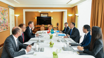 Фотография к новости: СІМ:  Еліміз Швейцариямен инвестициялық ынтымақтастықты дамытып келеді