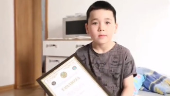 Фотография к новости: 7 жасар бала Есілге құлап кеткен досын құтқарып қалды