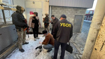 Фотография к новости: Жетісу облысында өз танысынан ақша бопсалаған күдікті қолға түсті