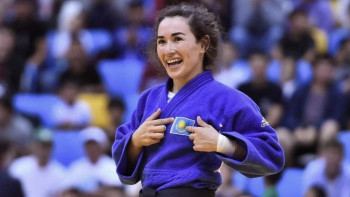 Фотография к новости: Grand Slam: Дзюдошы Әбиба Абужақынова күміс жүлдегер атанды