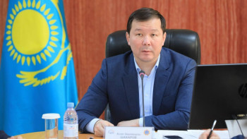 Фотография к новости: Ақтөбе облысының әкімі: Кабинетте отырмай, сыртқа шығыңыздар!