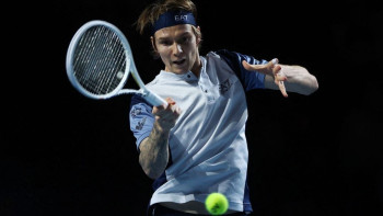 Фотография к новости: Александр Бублик Дубайда ширек финалға шықты