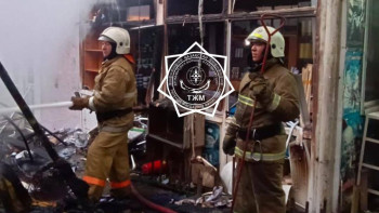 Фотография к новости: Алматыда "Береке" базары өртенді
