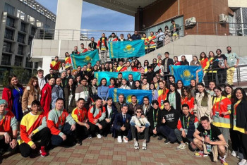 Фотография к новости: Қазақстан жастары дүниежүзілік фестивальге қатысуда