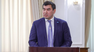 "Халық үрейге берілген жоқ". Министр Алматыдағы жер сілкінісі туралы