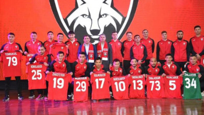 «Қайсар» клубы жаңа маусымда бақ сынайтын құрамын таныстырды