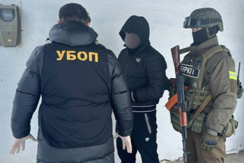 Фотография к новости: Абай облысында 5 жыл іздеуде жүрген қылмыстық топтың мүшесі ұсталды