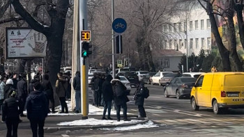 Фотография к новости: Жер сілкінген кезде адам еркінен тыс әрекеттерге барады – психолог