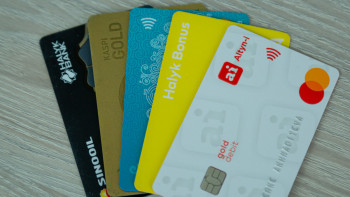 Фотография к новости: Қытай шетелдіктерге қолма-қол ақшасыз төлем жасауды жеңілдетпек