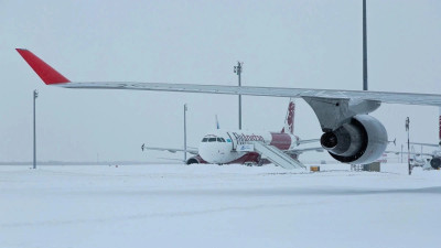 Алматы әуежайы рейстердің неге кешіккенін түсіндірді