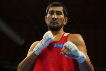 Фотография к новости: Бокс: Асланбек Шымбергенов техникалық нокаутпен жеңіске жетті