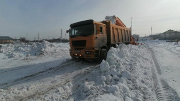 Фотография к новости: Елордадан бір түнде 25 мың текше метр қар шығарылды