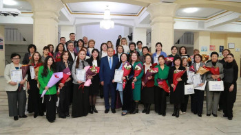 Фотография к новости: Алғаш рет Найля Базанова атындағы әйел ғалымдарға арналған марапат тағайындалды