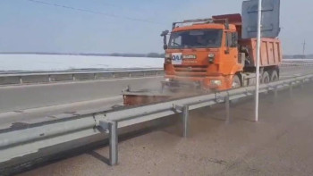 Фотография к новости: "Алматы-Қонаев" автожолында көктемгі-жазғы күтім жұмыстары басталды