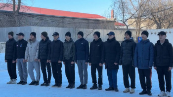 Фотография к новости: Көктемгі әскерге шақырылушылардың алғашқы легі бөлімдерге аттанды