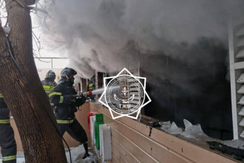 Өскемендік құтқарушылар мейрамханадағы өртті оқшаулады