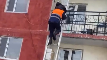 Фотография к новости: Жетісуда өрттен екі бала құтқарылды