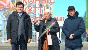 Фотография к новости: Түркістан облысында 60 отбасы баспаналы болды