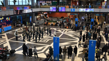 Фотография к новости: Әскери оркестр елордалықтарға мерекелік көңіл-күй сыйлады