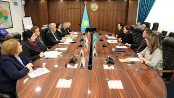 Фотография к новости: Қазақстан мен Тәжікстан Білім академиялары ынтымақтастық орнатты