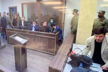 Фотография к новости: Бишімбаевтың ісі бойынша кезекті сот отырысы өтіп жатыр