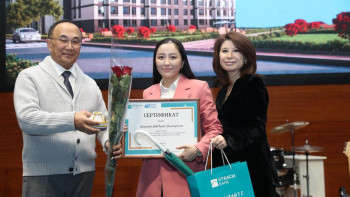 Фотография к новости: Жас ғалымдар жеңілдетілген бағдарлама бойынша баспаналы болды