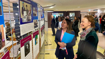 Фотография к новости: Францияда қазақ әйелдерінің көрмесі ашылды