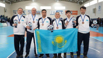 Фотография к новости: Қарағандылық шахматшы Сурдлимпиада ойындарының жүлдегері атанды